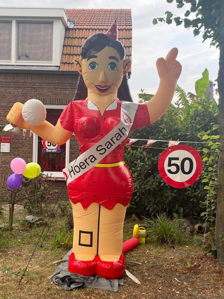 Sarah party te huur / huren, Ophalen, Zo goed als nieuw, Abraham of Sarah