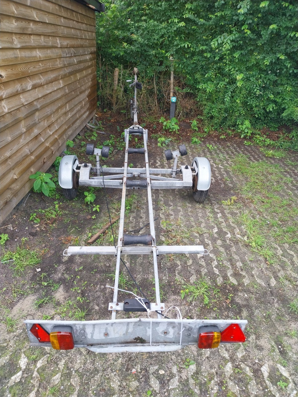 Kantelbare boottrailer met verlichting voor kleine boot, Watersport en Boten, Boottrailers, Minder dan 1500 kg, Gebruikt, Overige typen