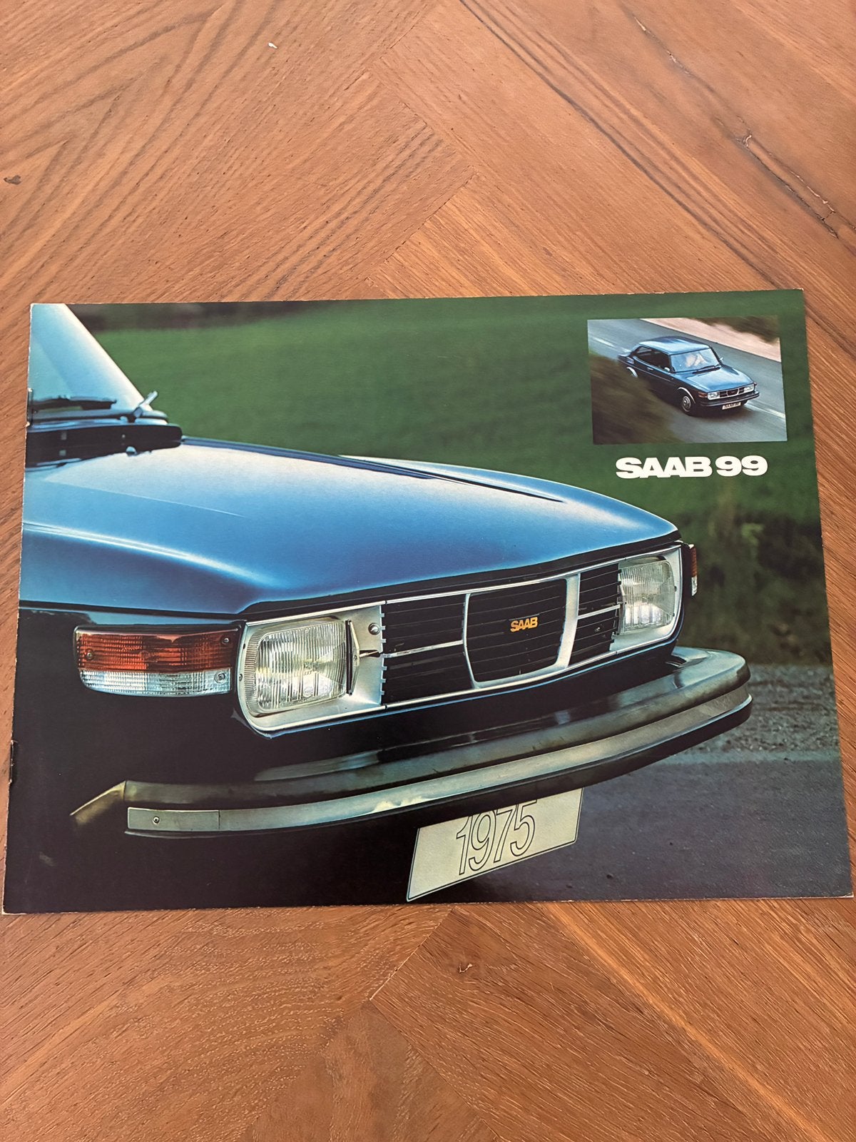 1975 Saab 99 brochure, Verzenden, Zo goed als nieuw, Overige merken