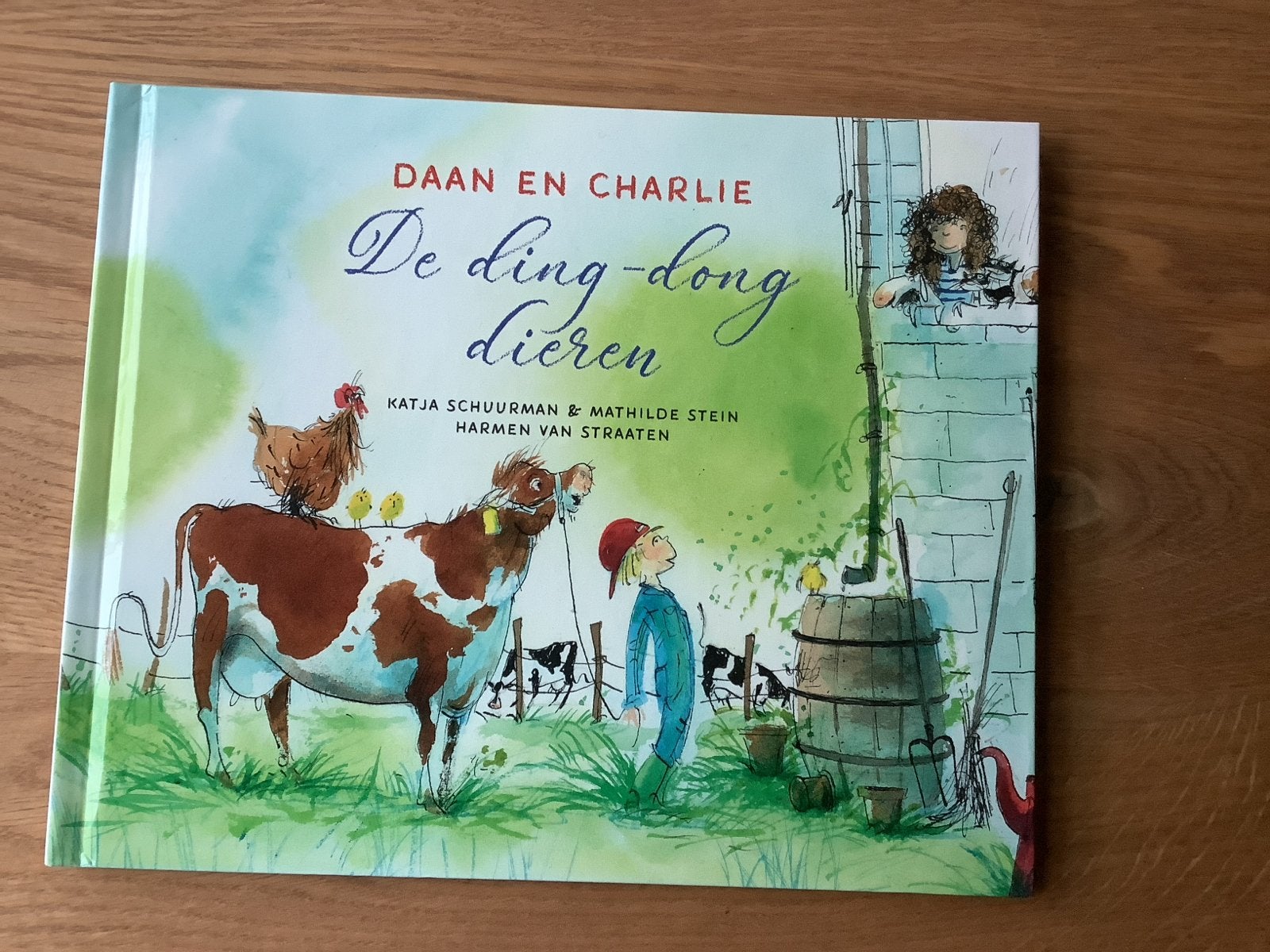 Daan en Charlie: De ding-dong dieren, Koeiendansdag, Koeienc, 5 of 6 jaar, Fictie algemeen, Jongen of Meisje, Ophalen of Verzenden