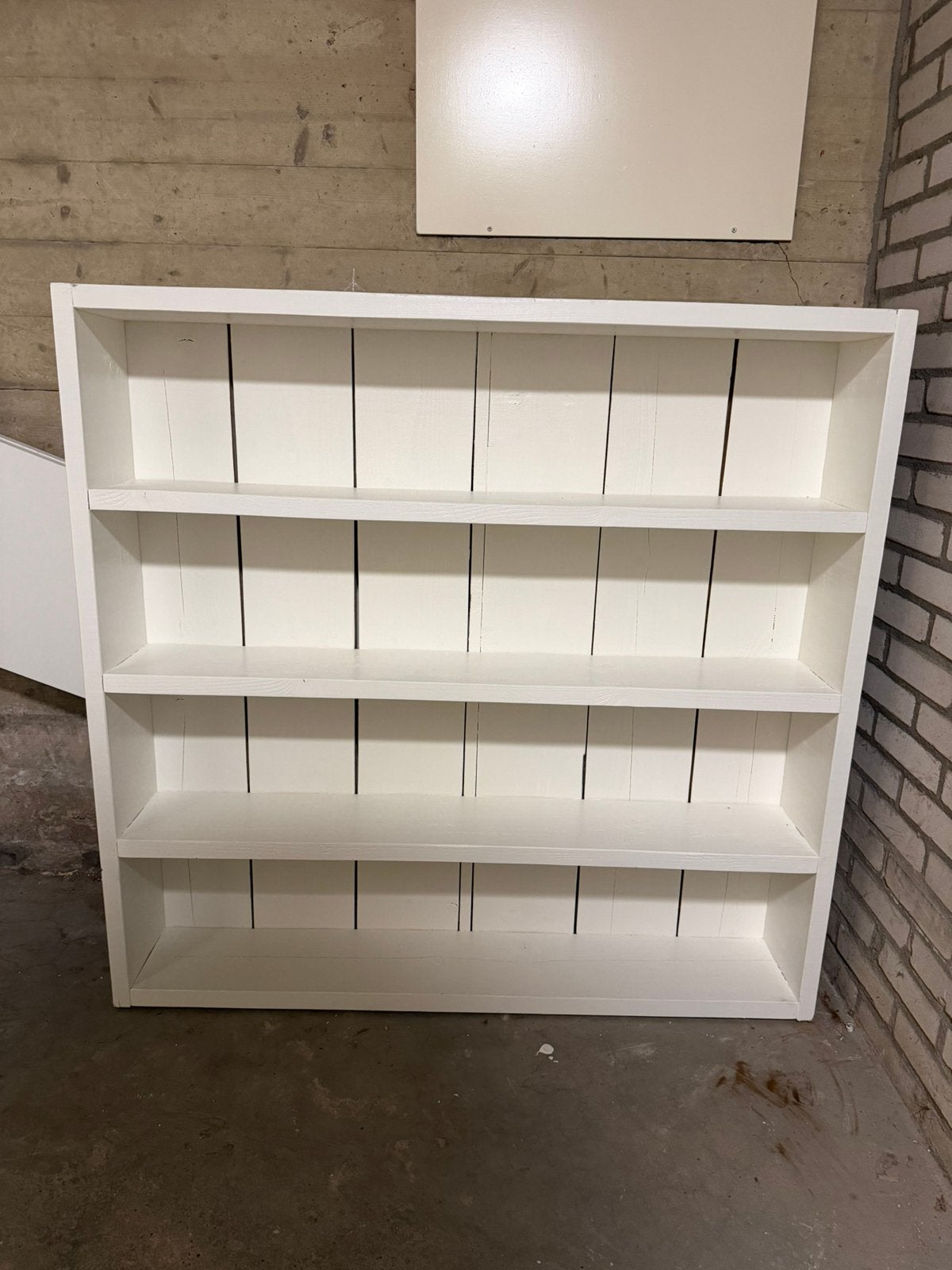 Mooie boekenkast van steigerhout, Ophalen, Zo goed als nieuw