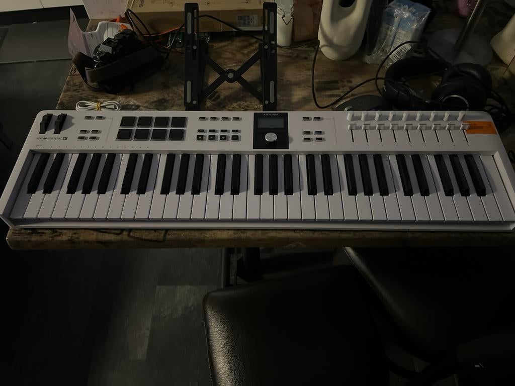 Arturia KeyLab Essential 61 MIDI mk3 Keyboard Controller, Muziek en Instrumenten, Midi-apparatuur, Ophalen of Verzenden, Zo goed als nieuw