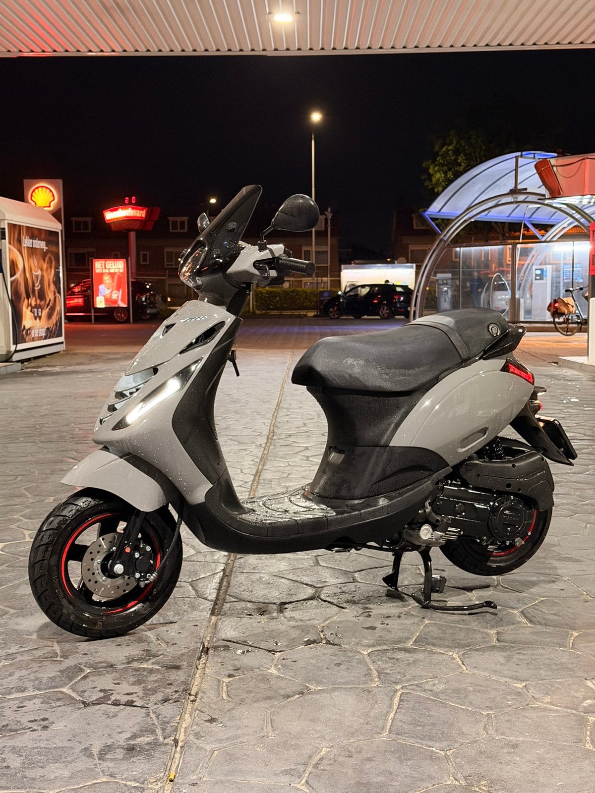 Piaggio Zip iGet 2025 BROM | 975KM!!! | Compleet Schadevrij, Ophalen, Maximaal 45 km/u, Zip, Zo goed als nieuw