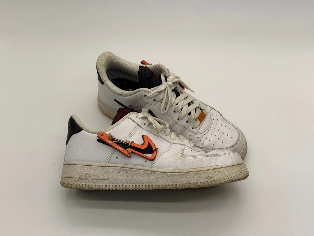 Nike Air Force 1 Low White Black Red Orange Accessories EU, Wit, Nike, Ophalen of Verzenden, Sneakers of Gympen