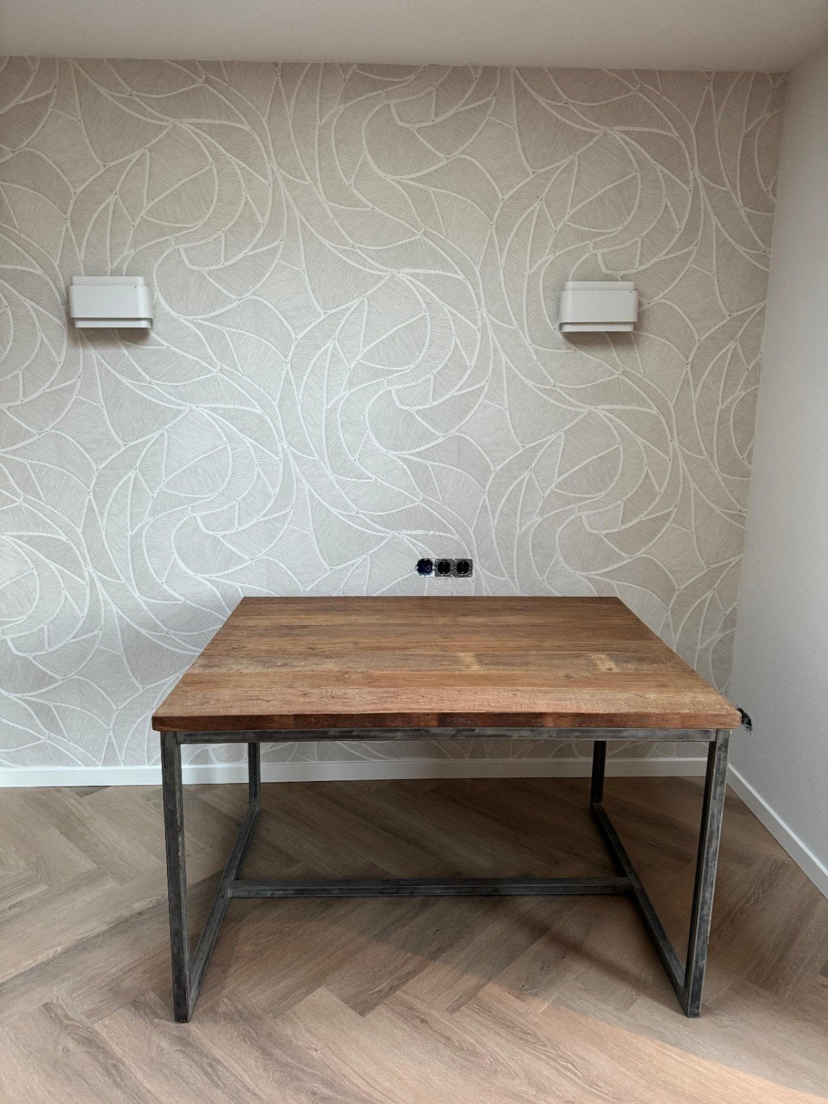Robuuste eettafel/bureau met metalen onderstel, Gebruikt, 100 tot 150 cm, 150 tot 200 cm, Industrieel, Robuust