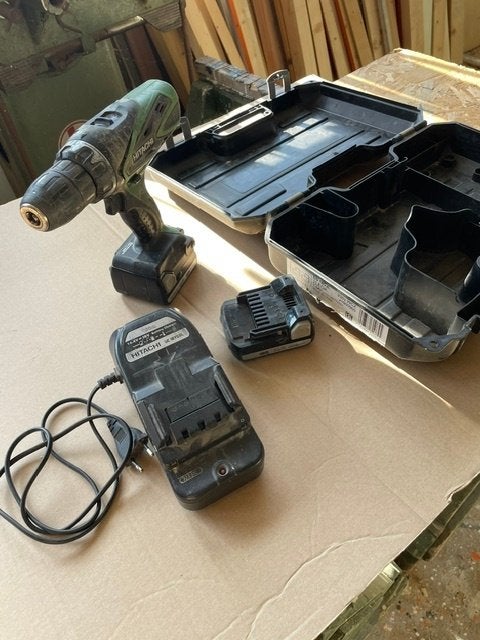 Hitachi accu boor/schroever, Ophalen of Verzenden, Gebruikt, Minder dan 400 watt, Boor- en Schroefmachine
