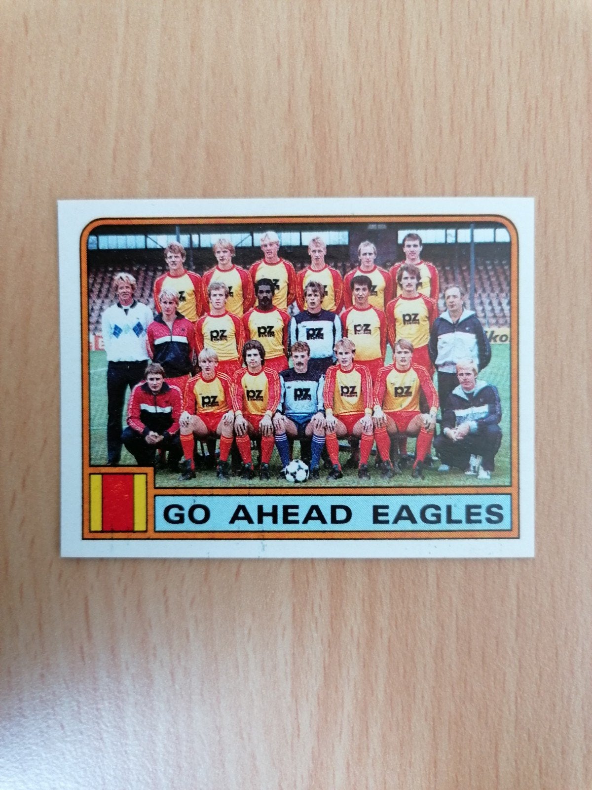 Panini Voetbal 84 #125 Go Ahead Eagles team., Ophalen of Verzenden, Zo goed als nieuw, Plaatje