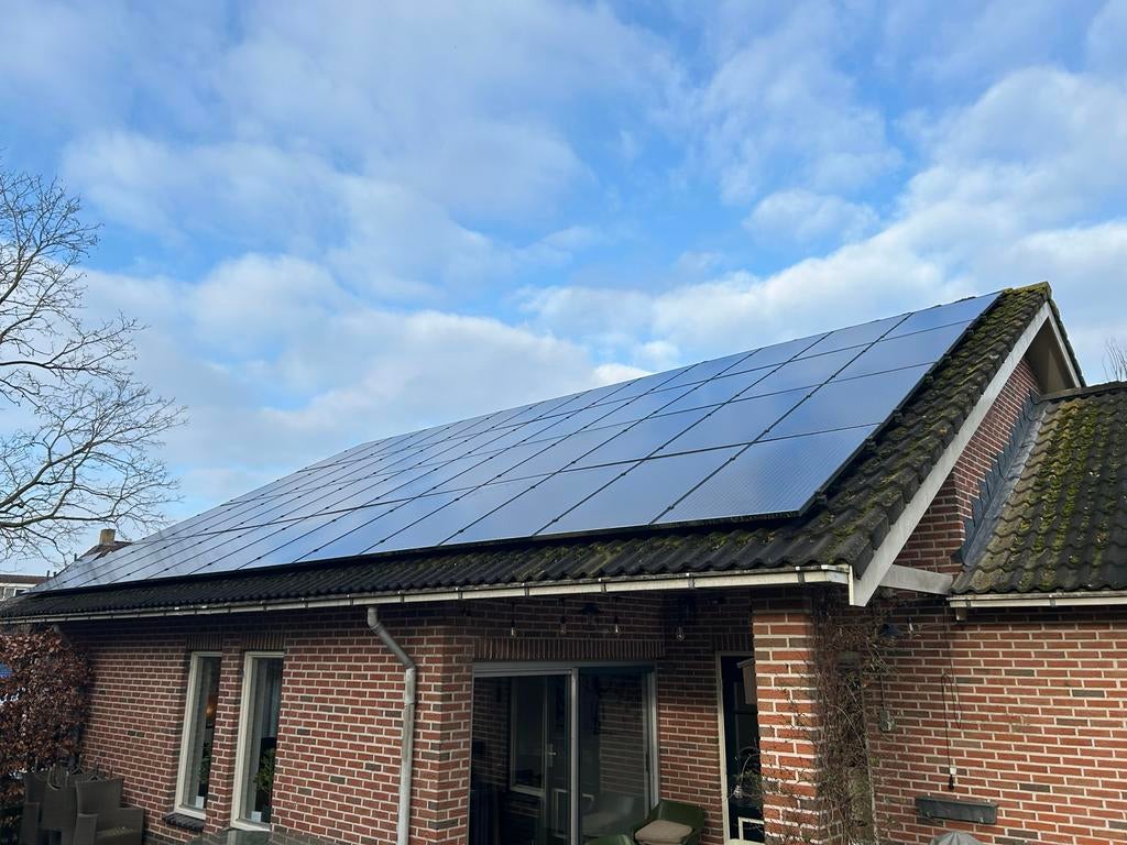 48 Zonnepanelen JA Solar 280 Wp met SolarEdge omvormer, Doe-het-zelf en Verbouw, Zonnepanelen en Toebehoren, Gebruikt, Compleet systeem