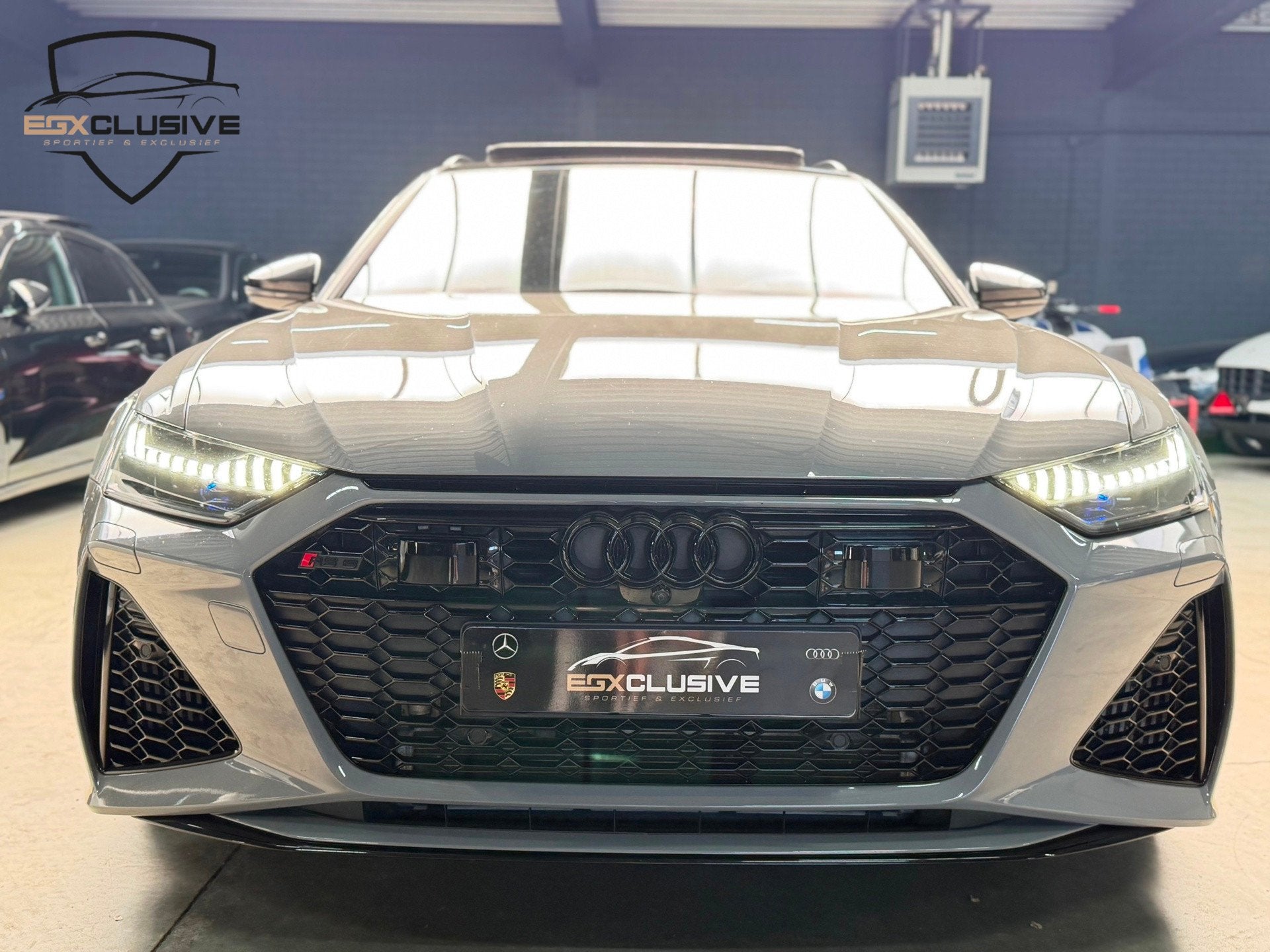 Audi RS6 Quattro performance CERAMIC|PANO|360CAMERA|ACC|HUD|, Auto's, Dealer onderhouden, Gebruikt, 2065 kg, RS6