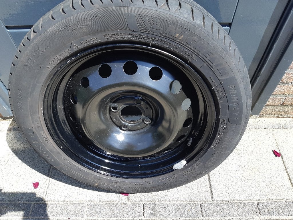 Reservewiel Renault/Dacia 16.inch steek 4x100, Ophalen, Zo goed als nieuw