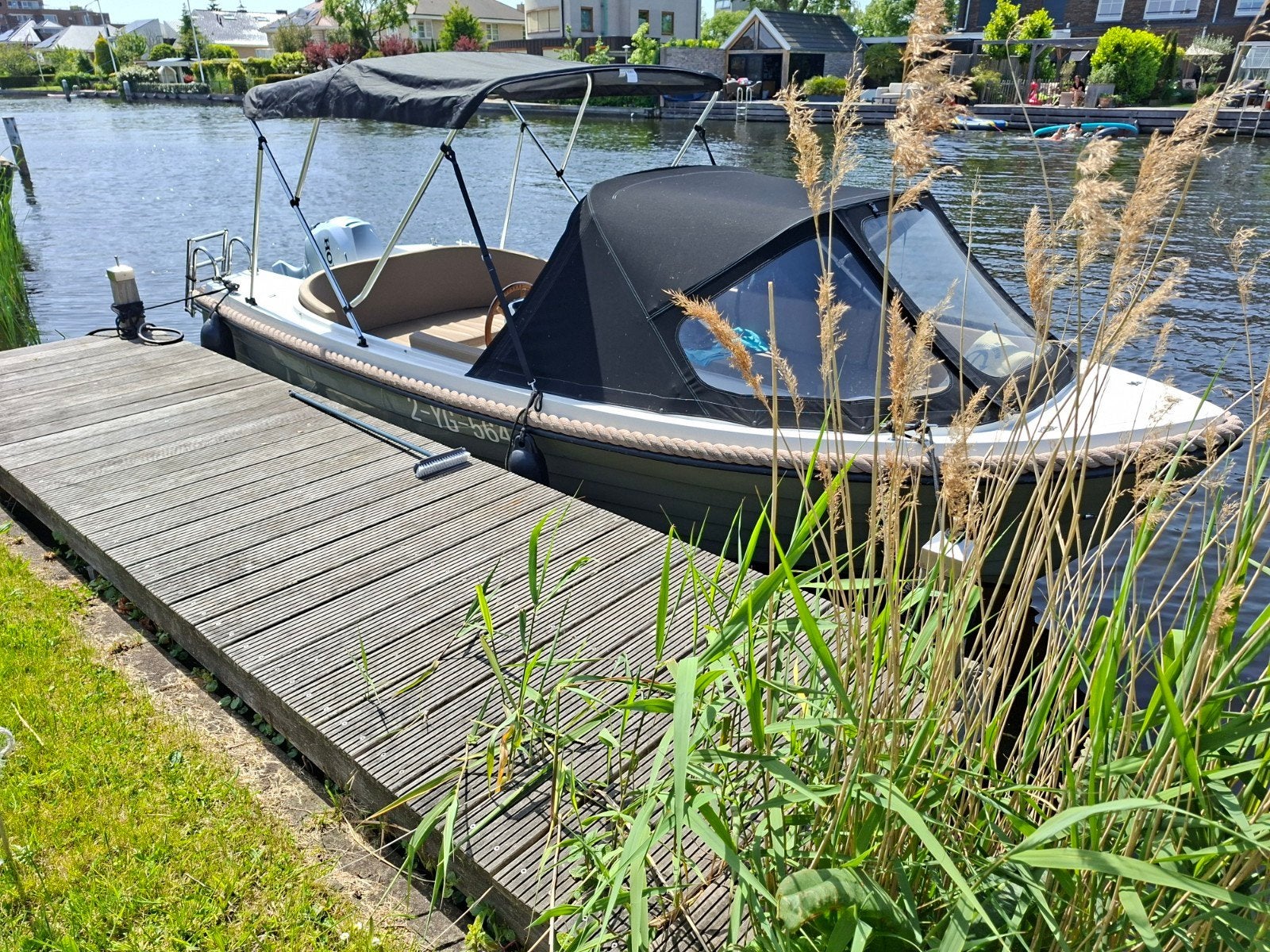 Sloep Valory 550 met Honda 40pk incl trailer Nieuwstaat, Watersport en Boten, Motorboten en Motorjachten, Benzine, Overige merken