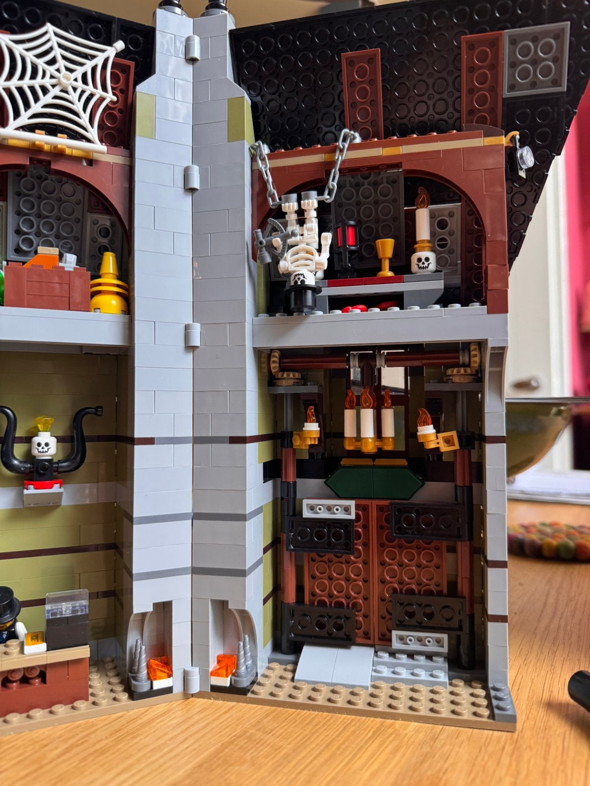 Foto 6 van Lego 10273 the Haunted House