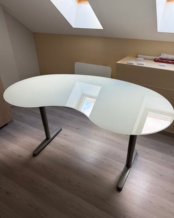 IKEA Galant Bureau - Zeer Goede Conditie, Ophalen, Zo goed als nieuw