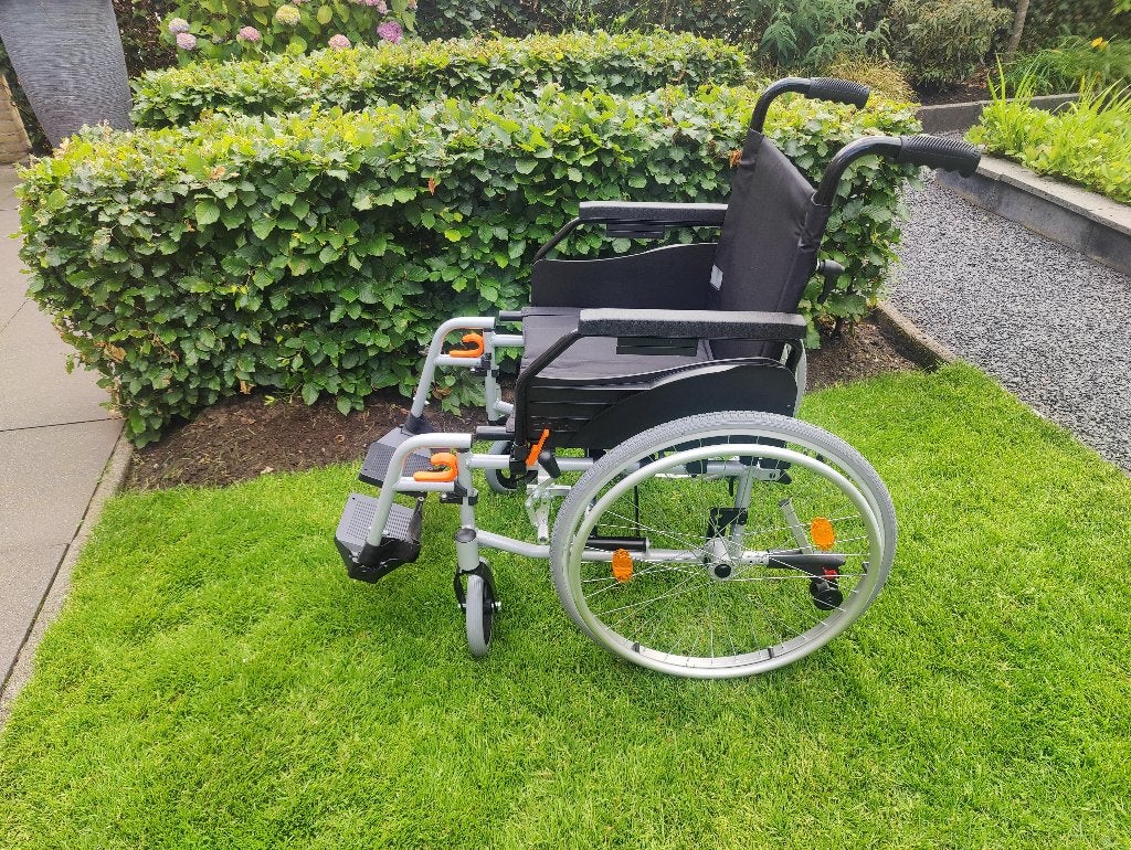 Excel G-Lite Pro rolstoel – zo goed als nieuw, Diversen, Rolstoelen, Ophalen, Inklapbaar, Zo goed als nieuw, Duwrolstoel