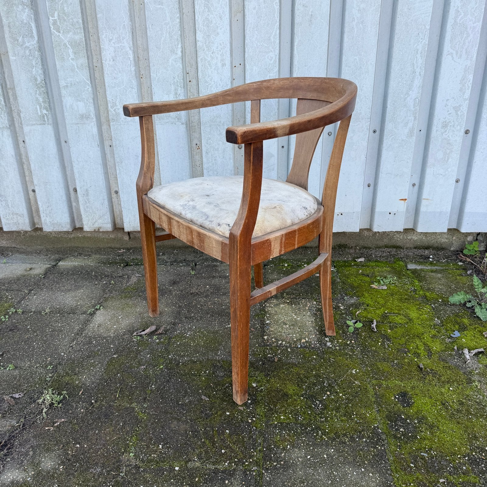 Antieke houten bureaustoel met stoffen zitting armstoel oud, Antiek en Kunst, Ophalen