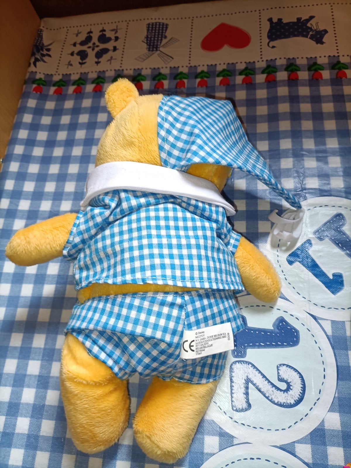 Vintage Winnie de pooh knuffel met blauwe pyama, Ophalen of Verzenden, Zo goed als nieuw, Overige typen