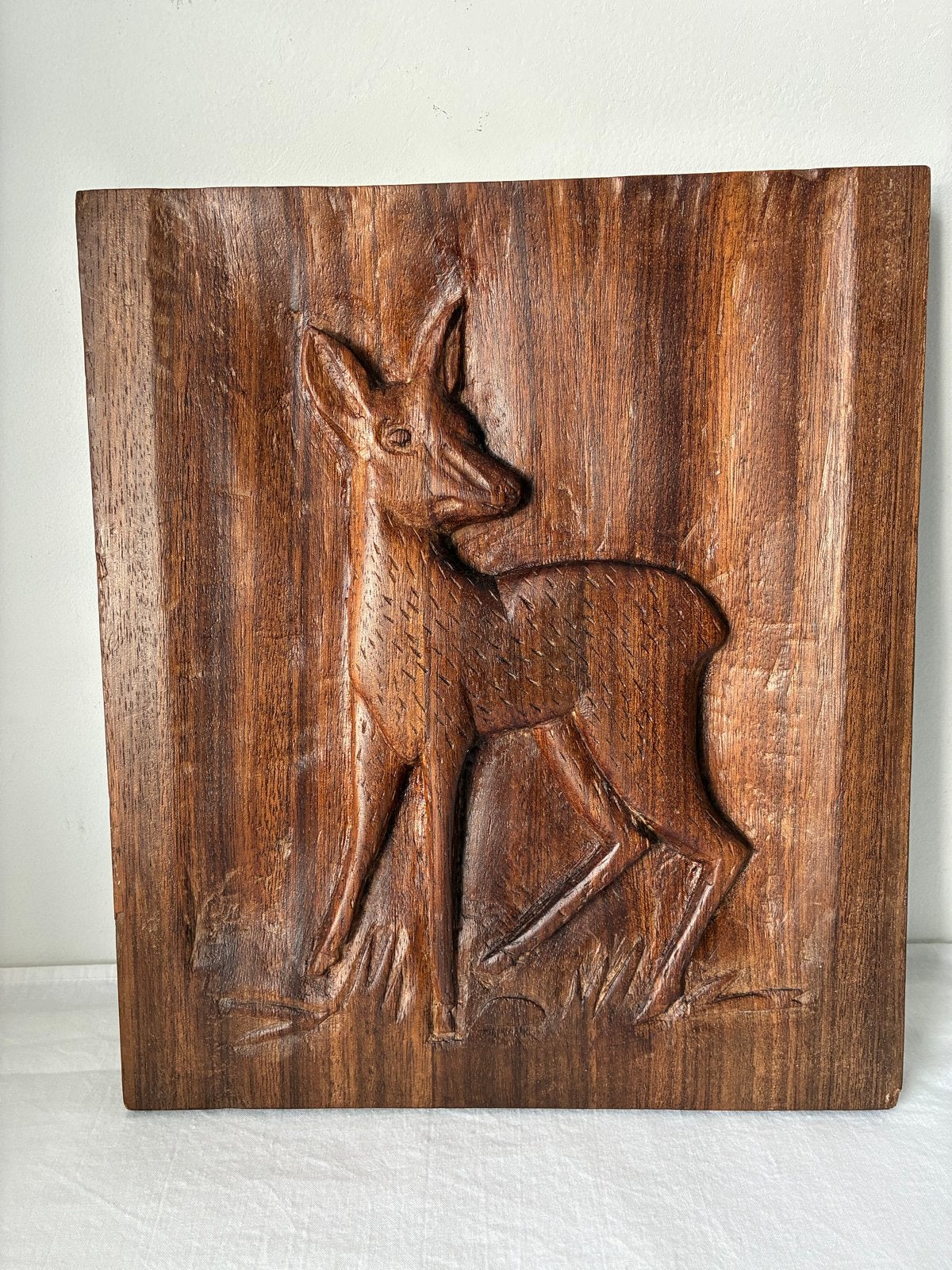 Vintage Houten Wanddecoratie met Hert - Handgesneden, Ophalen of Verzenden, Wanddecoratie, 20 - 50 cm, Hout
