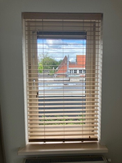 Houten luxaflex, kantelbare lamellen, 175 x 80 cm, Ophalen, Zo goed als nieuw, 50 tot 100 cm, 150 tot 200 cm