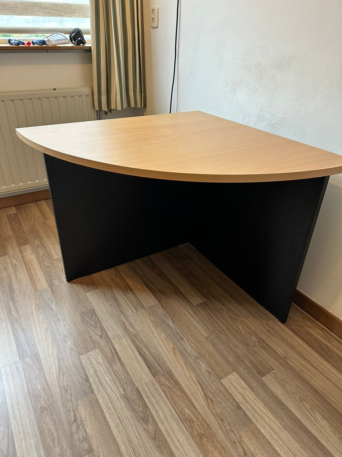 Mooi grenen bureau, Huis en Inrichting, Ophalen, Gebruikt, 75 cm, 150 cm