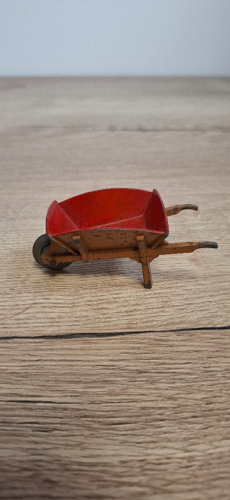 Vintage Dinky Toys Kruiwagen, Poppenhuis, Gebruikt, Onbekend, Ophalen of Verzenden