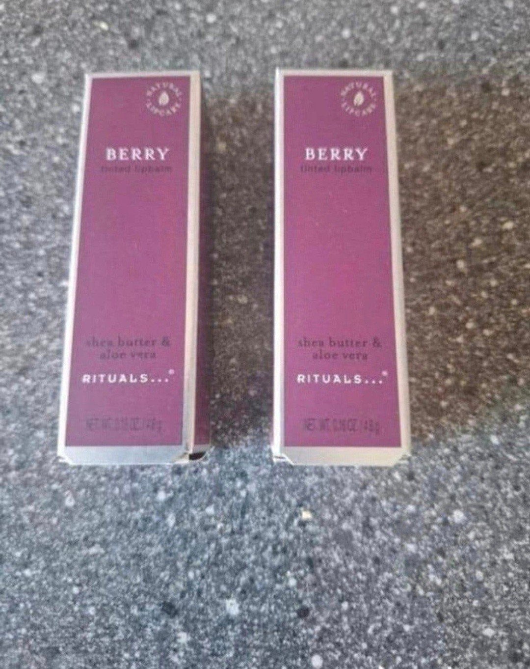 2 nieuwe rituals tinted balm (advr 197), Lippen, Paars, Nieuw, Ophalen of Verzenden