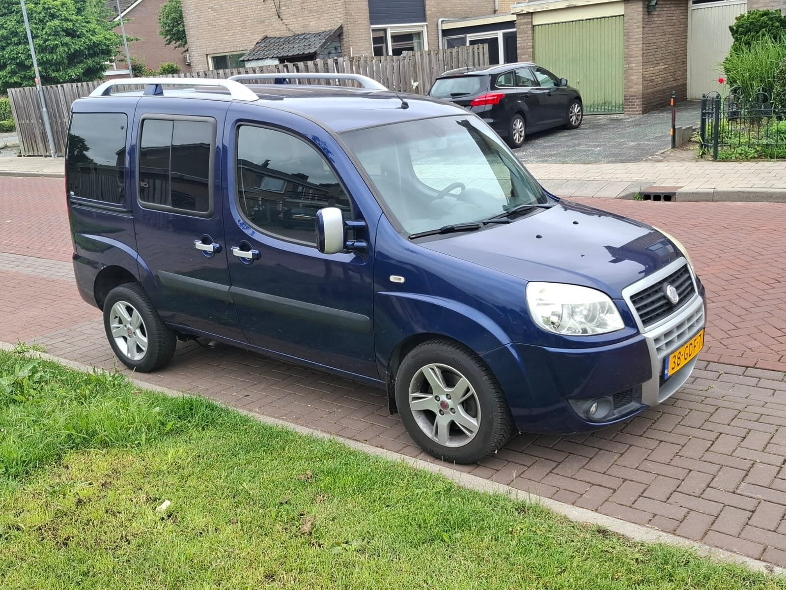 Rolstoe/ invalide auto fiat doblo, Auto's, Fiat, Voorwielaandrijving, Doblo, Handgeschakeld, 1259 kg
