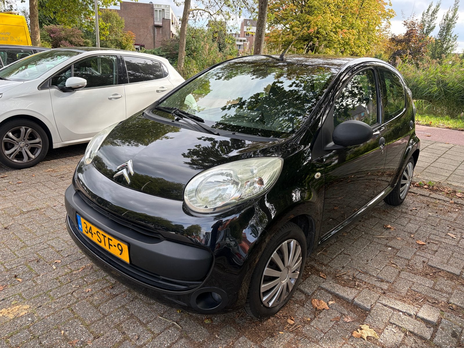 Citroën C1 1.0 5-DRS 2008 Zwart, Auto's, Voorwielaandrijving, 4 stoelen, C1, Android Auto