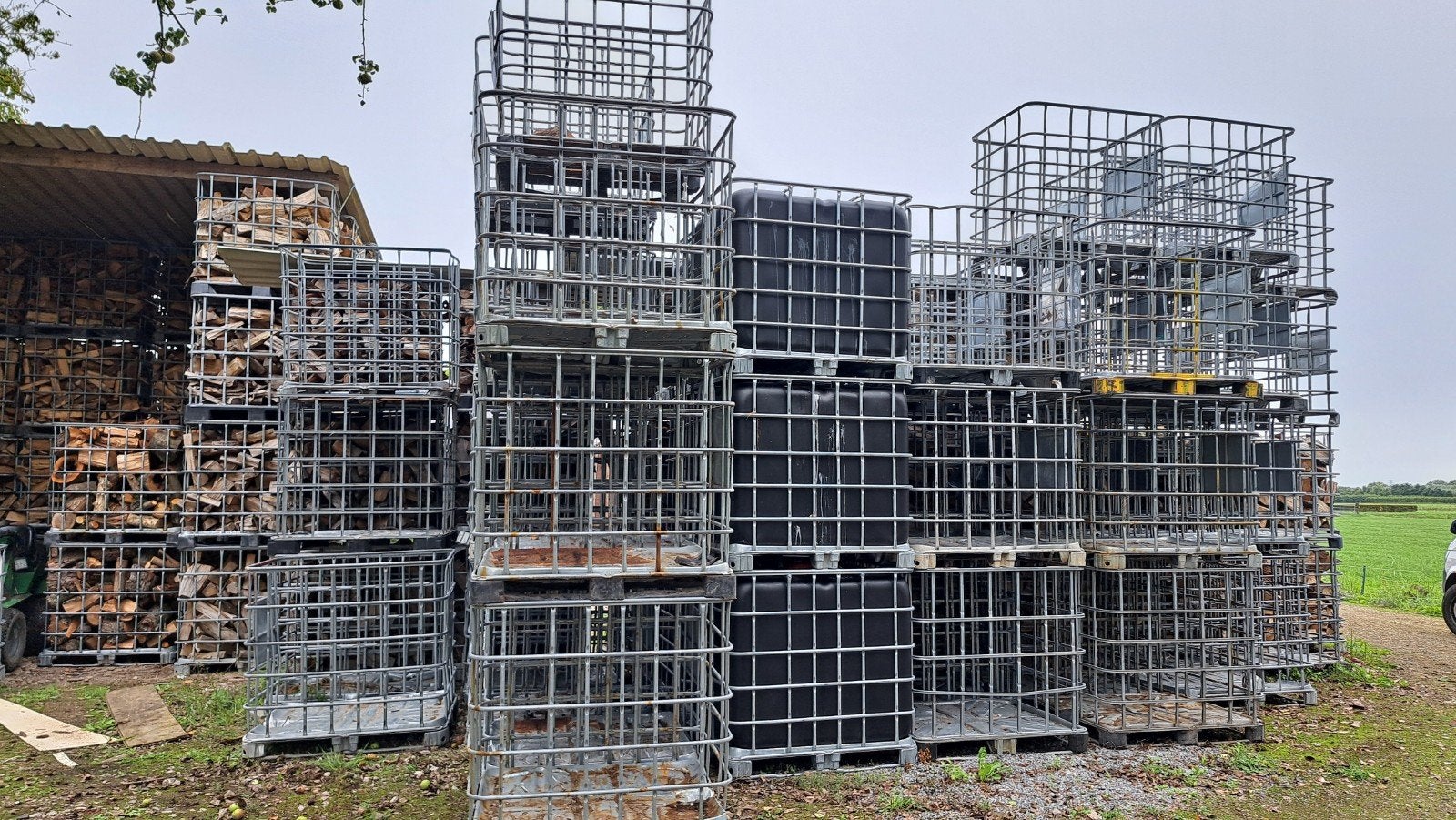 Metalen kratten voor opslag of transport, Doe-het-zelf en Verbouw, Ophalen, Gebruikt, 100 cm of meer, 60 cm of meer