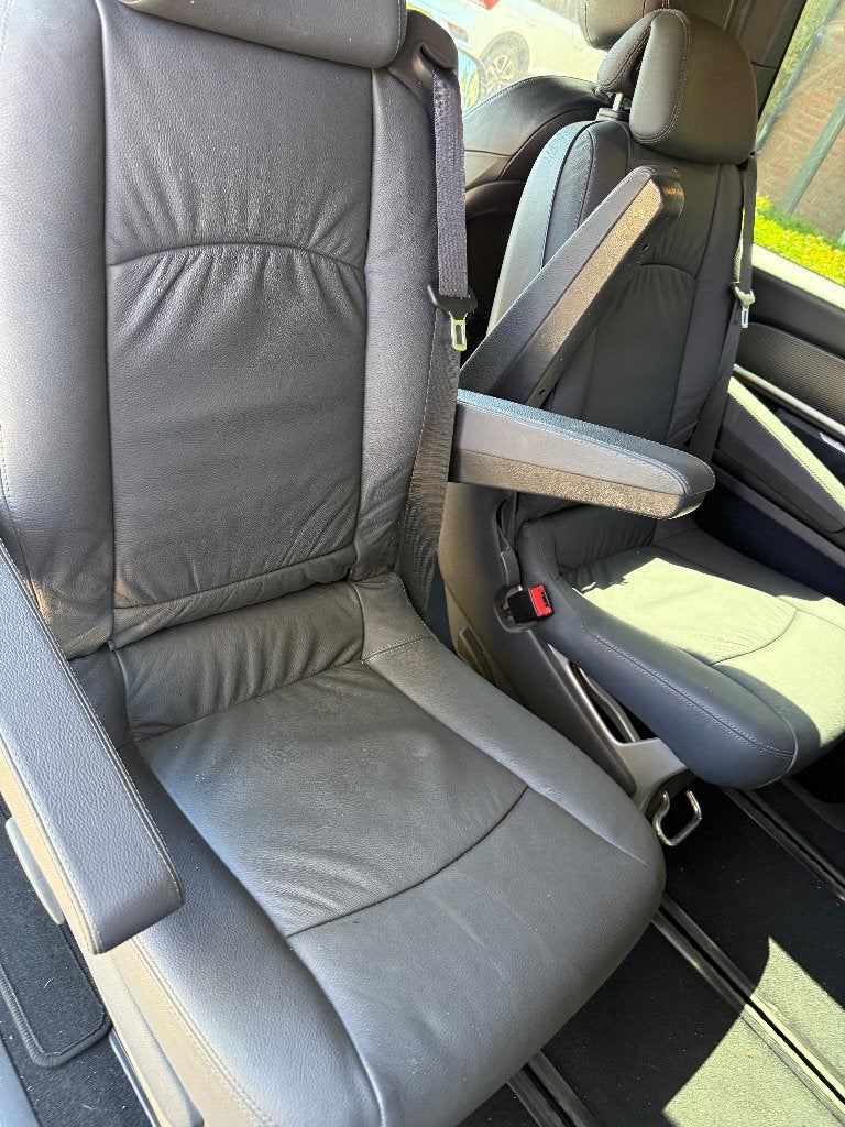 Nieuwe stoelen Mercedes V-Klasse V300 - Prijs per stuk, Ophalen, Nieuw, Mercedes-Benz