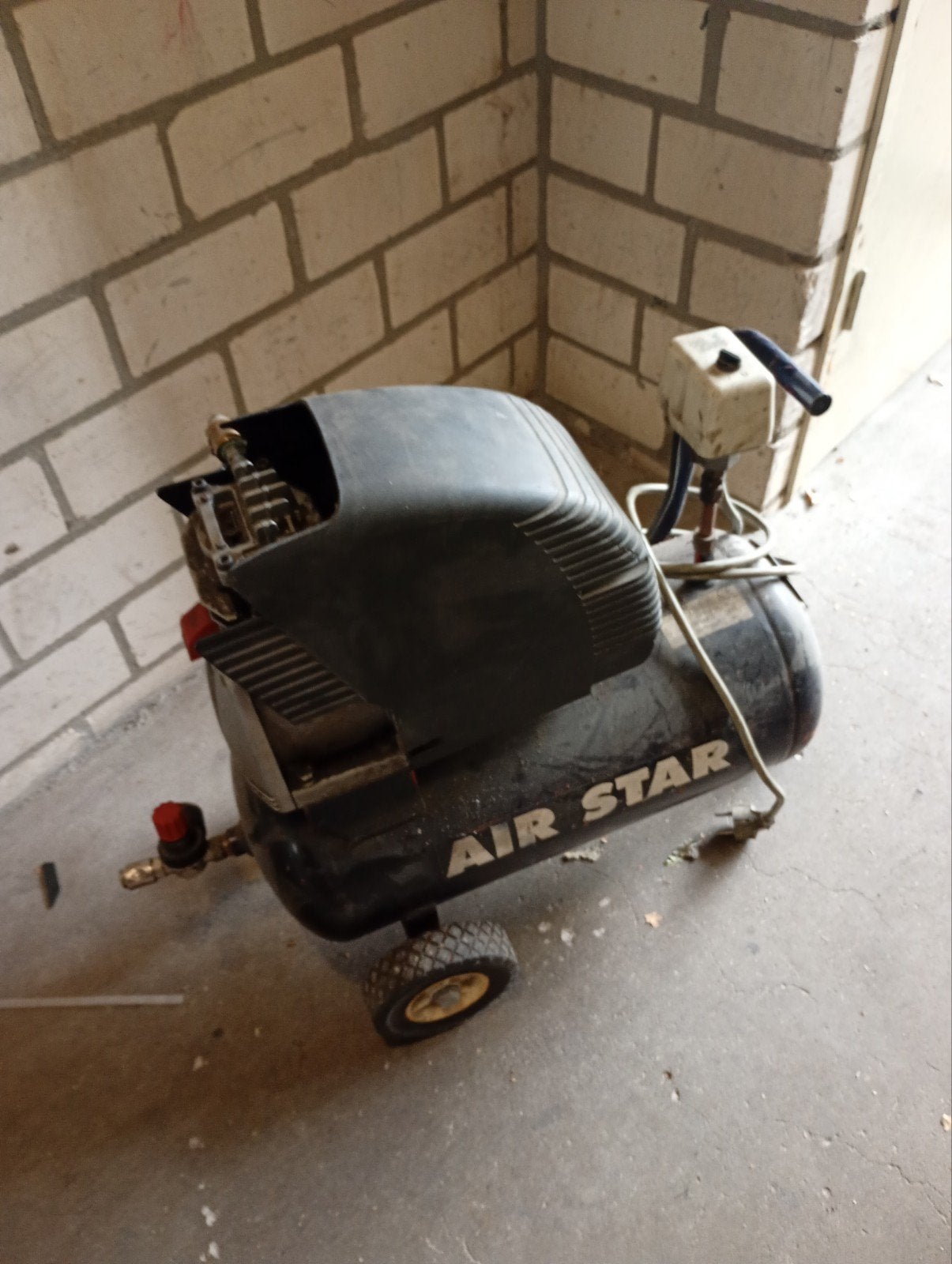 Air Star Compressor - Gebruikt, Gebruikt, 6 tot 10 bar, Ophalen of Verzenden, 25 tot 100 liter