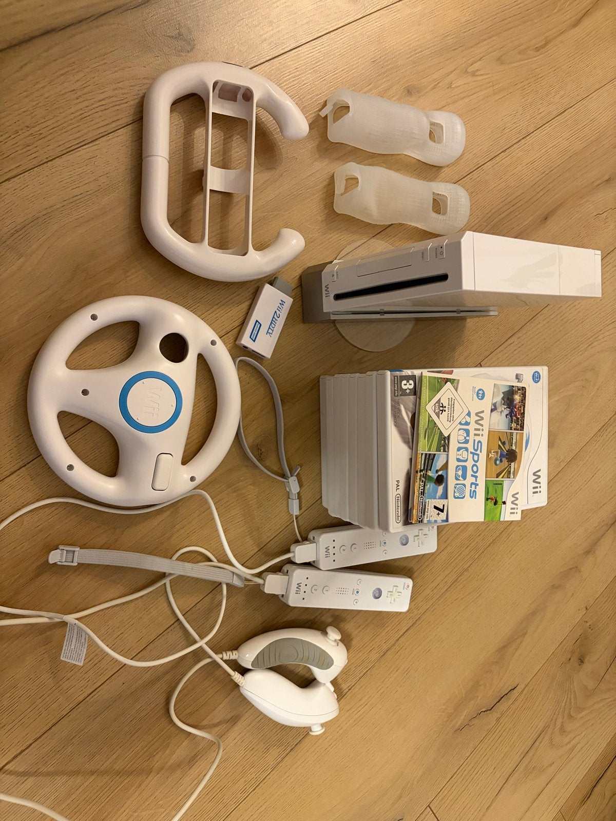 Nintendo Wii Compleet Pakket - Console, 10 Spellen & Accesso, Ophalen of Verzenden, Zo goed als nieuw, Met 2 controllers, Met games