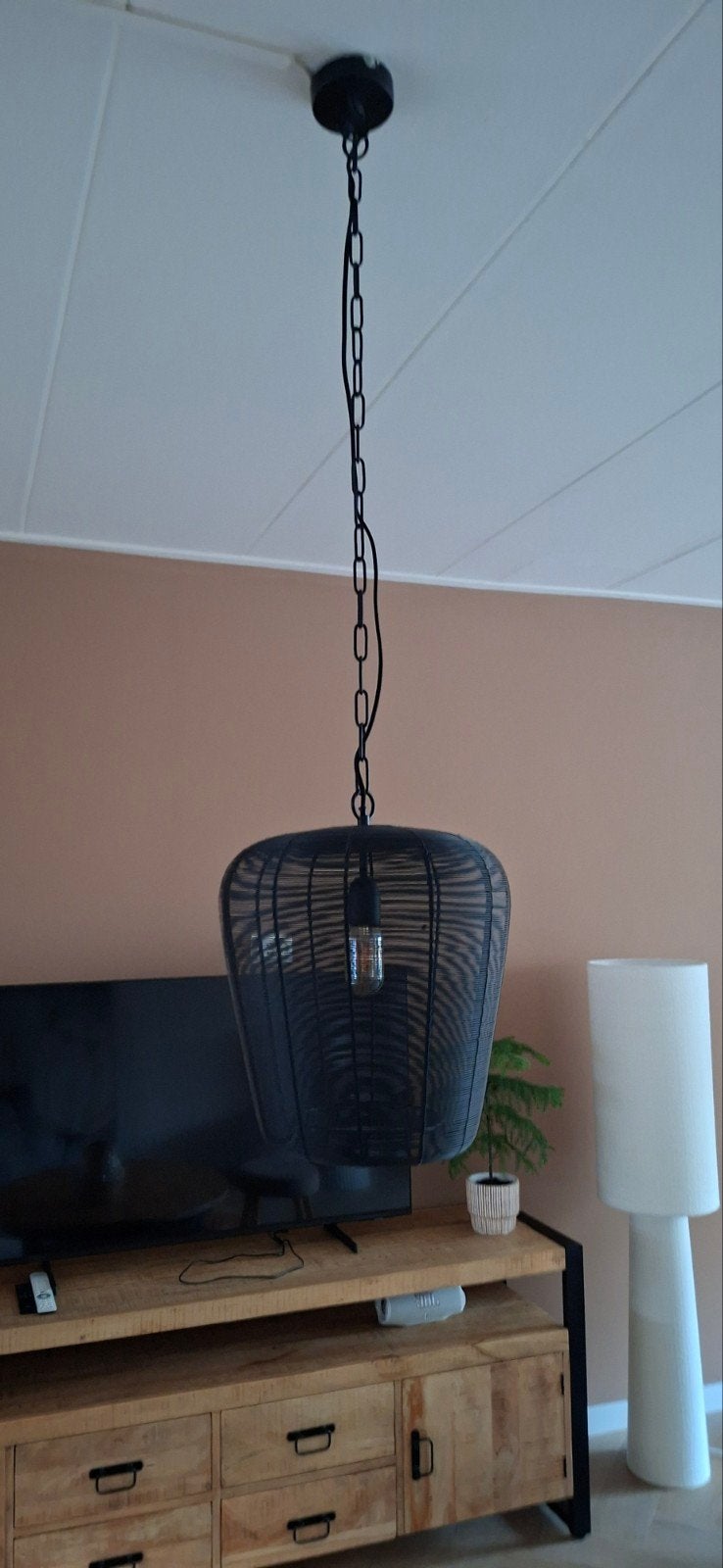 Prachtige hanglamp, zo goed als nieuw, Ophalen, Modern, industrieel, 50 tot 75 cm, Overige materialen
