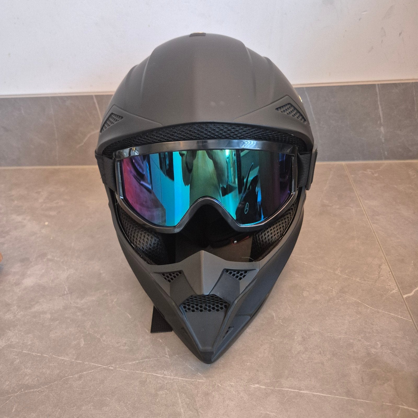 Nieuwe Motorcross Helm VGV 16 met Accessoires, Motoren, Motorcrosskleding, VGV, Heren, Ophalen of Verzenden