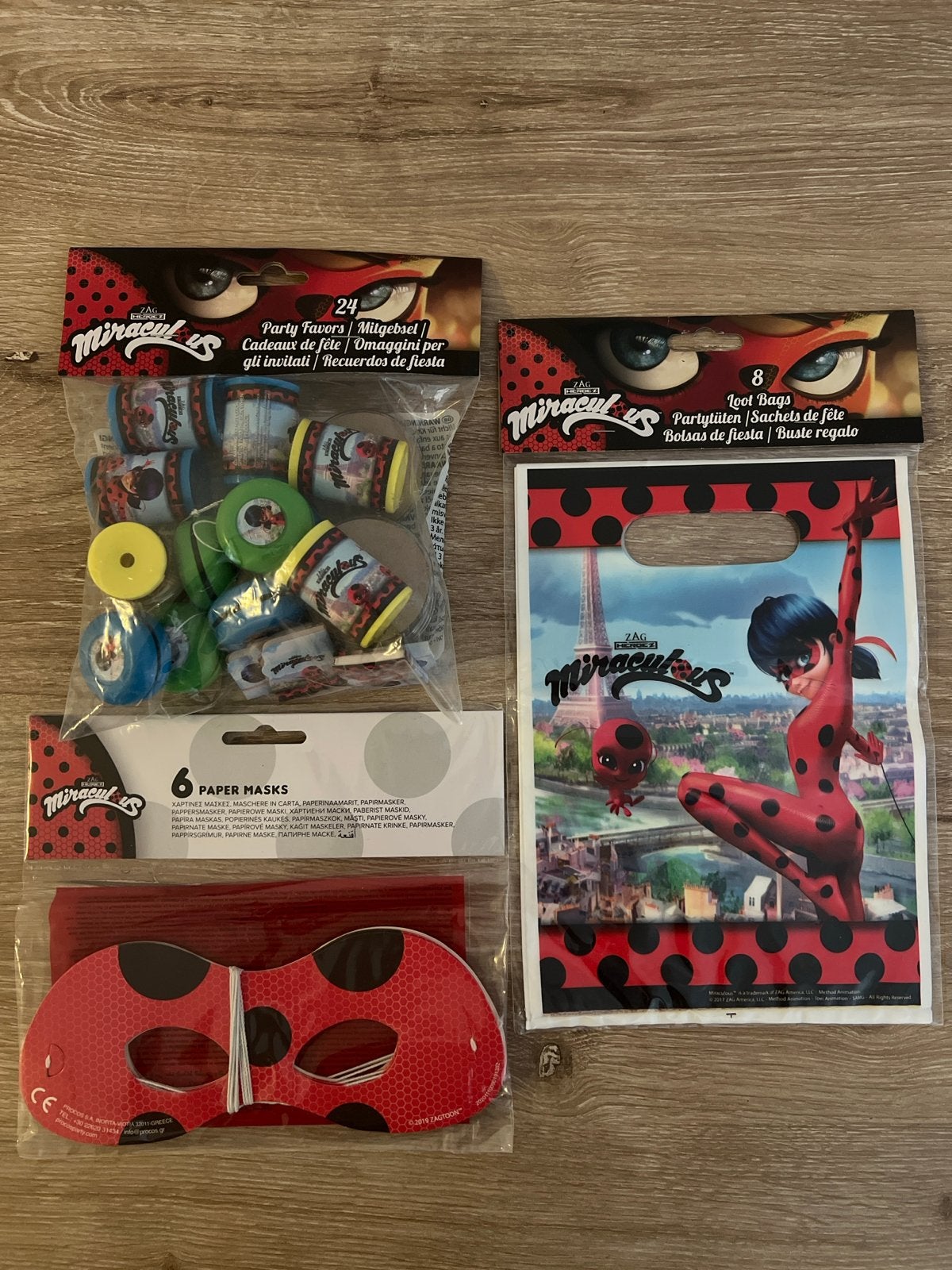 Miraculous Ladybug Kinderfeestje Uitdeelset - Maskers, Zakje, Ophalen, Nieuw, Feestartikel, Verjaardag
