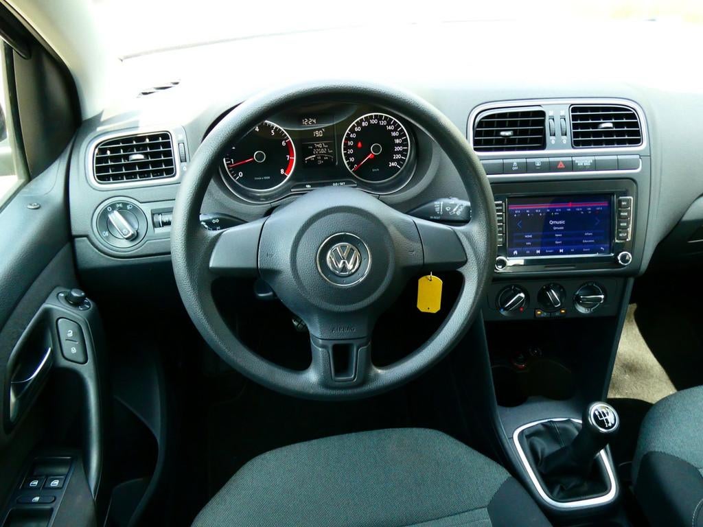Volkswagen Polo 1.4-16V 86pk 5-deurs 2e eig. Airco Cruise Na, Voorwielaandrijving, 4 cilinders, Zwart, Origineel Nederlands