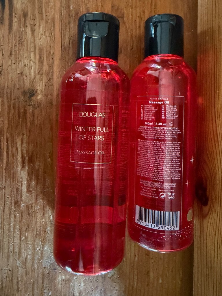 2x Douglas Massage olie, Ophalen of Verzenden, Nieuw, Bodylotion, Crème of Olie