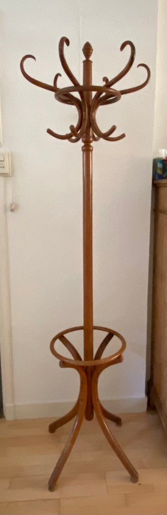 Thonet kapstok, Ophalen, Gebruikt