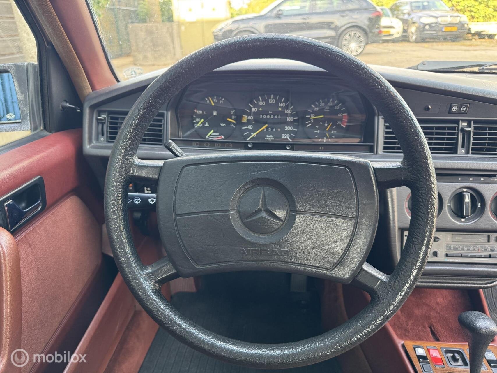 Mercedes-Benz 190-serie 2.0 E AUT Elektr.Ramen Ex.Zwitsers, foto 12
