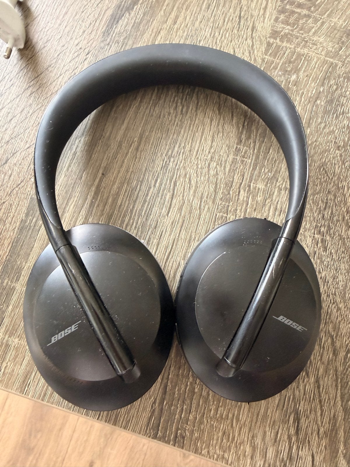 Bose 700 Koptelefoon - Goede staat, kussentjes te vervangen, Audio, Tv en Foto, Koptelefoons, Gebruikt, Bluetooth, Ophalen of Verzenden
