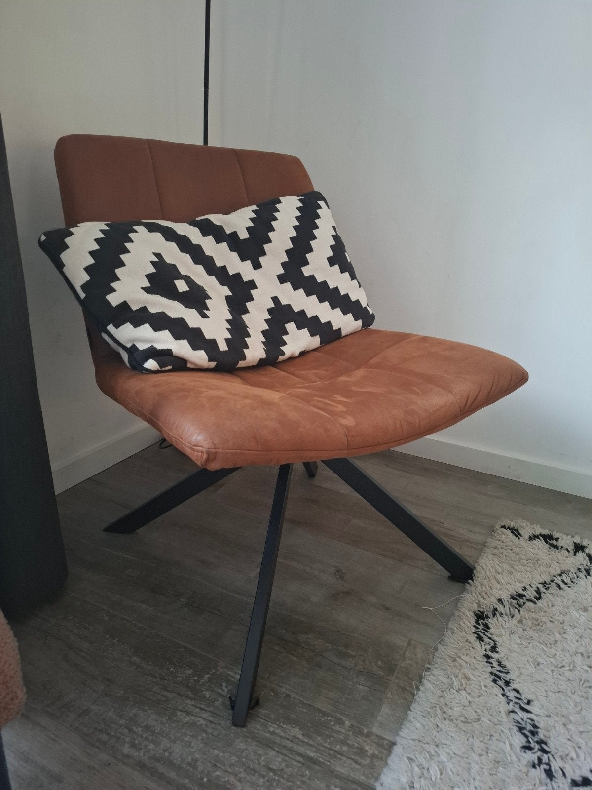Cognac Eco-Leren Draaifauteuil, Ophalen, Gebruikt, Eén, Leer