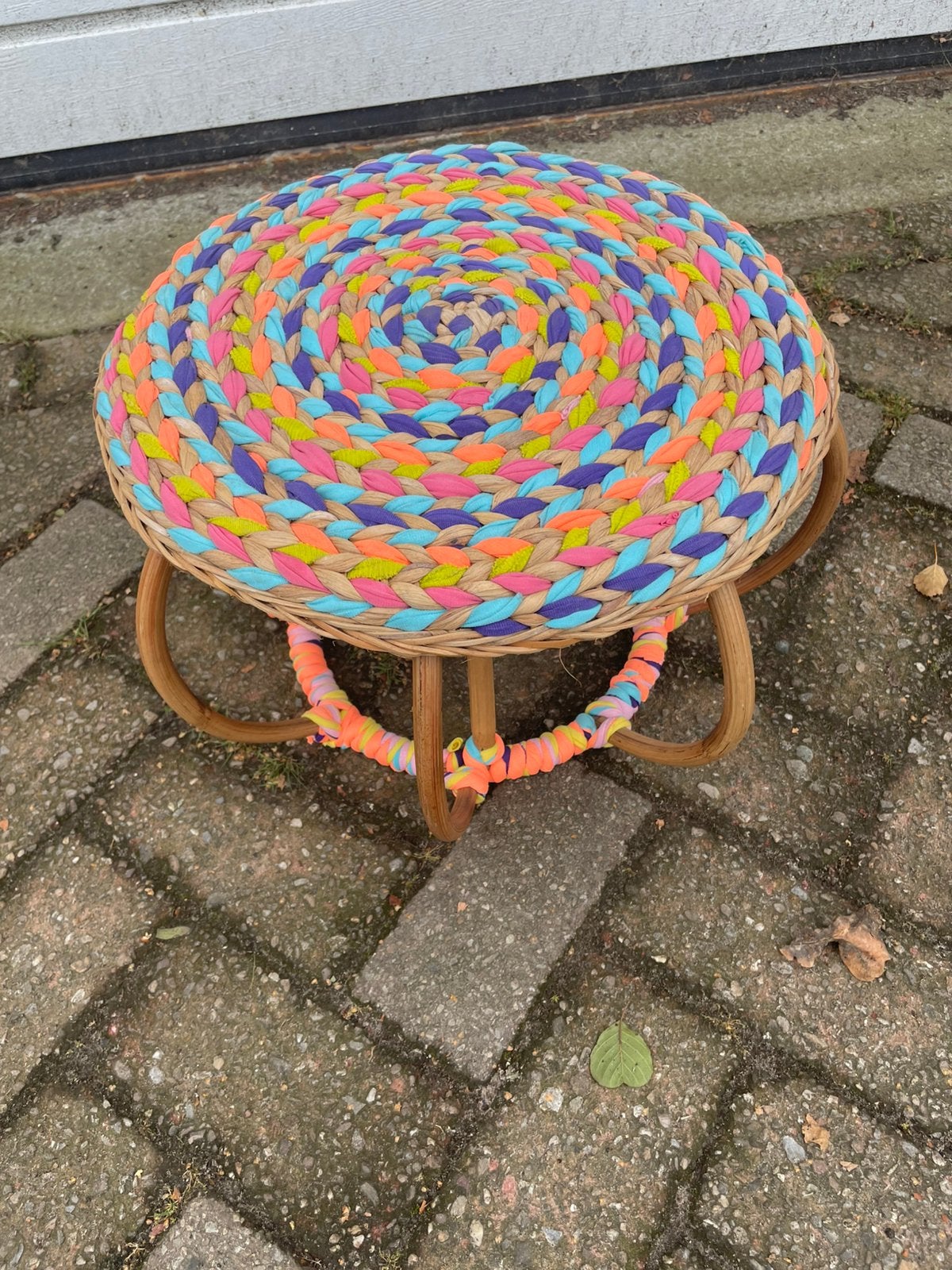 Rotan bijzet tafeltje, Ophalen, Nieuw, Hout