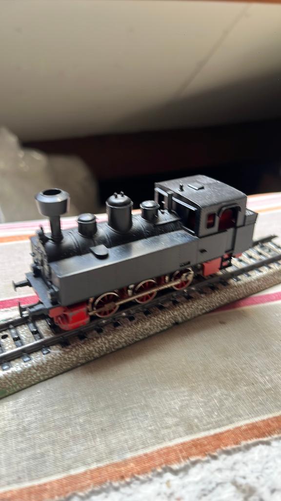 Te koop stoomloc van marklin 3090, Wisselstroom, Locomotief, Ophalen of Verzenden, Zo goed als nieuw