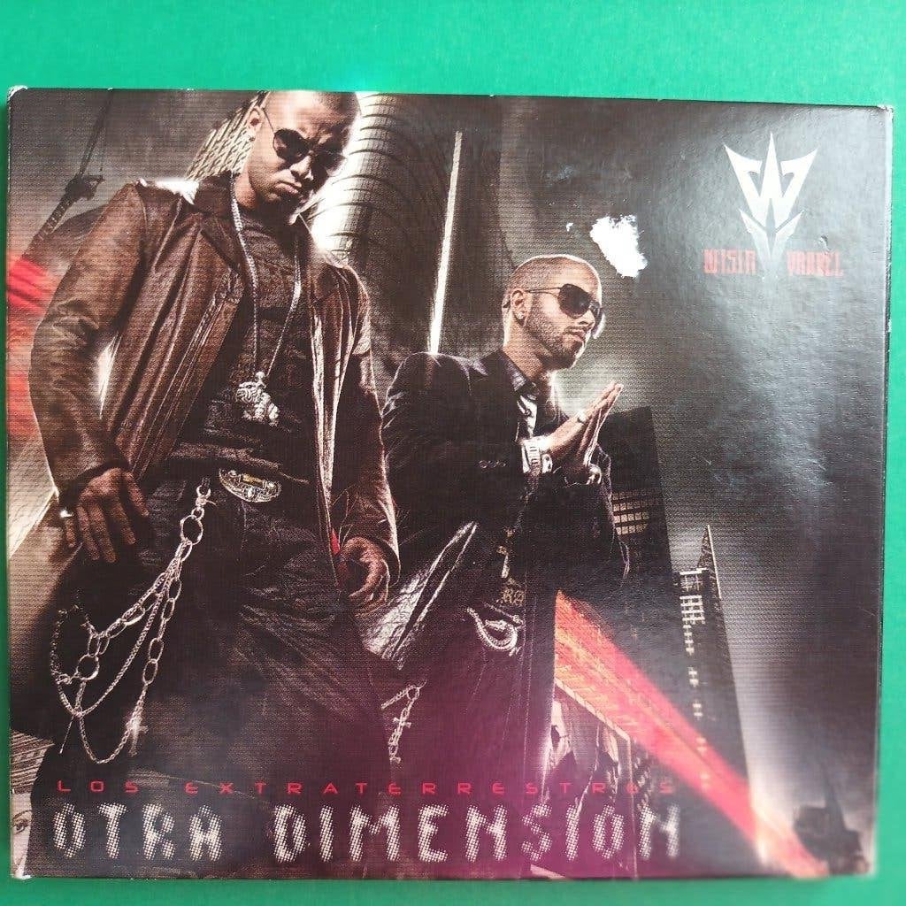 WISON & YANDEL -LOS EXTRATERRESTRES -OTRA DIMENSION 2XCD+DVD, Zo goed als nieuw, Album, Overige genres, Ophalen of Verzenden