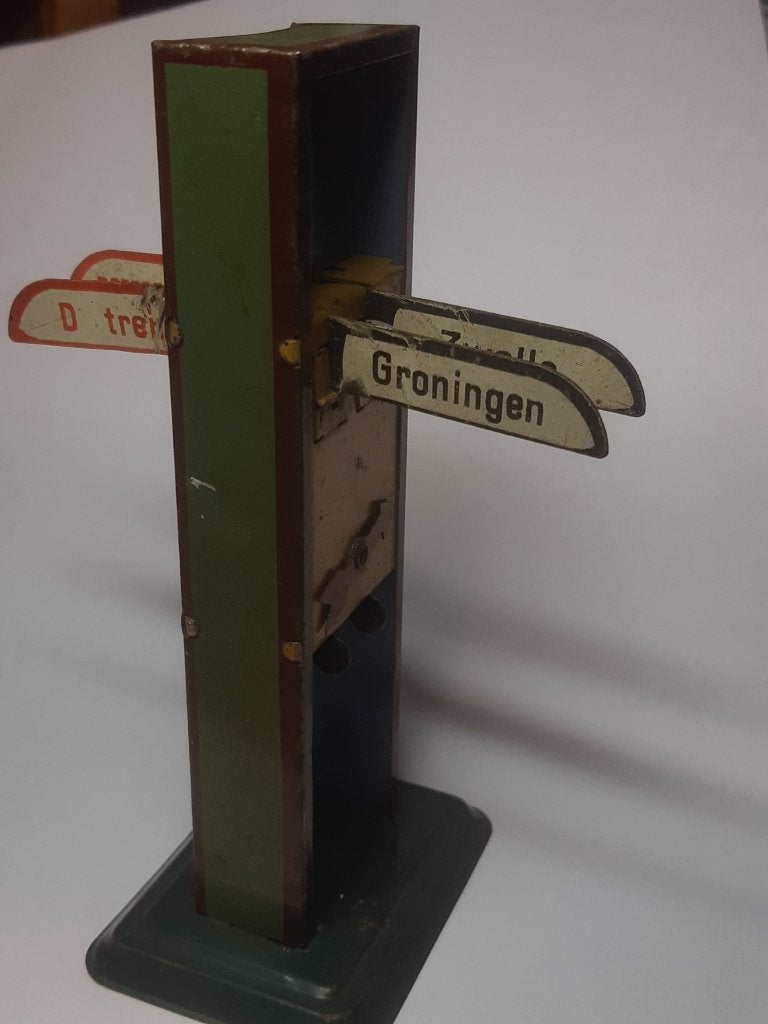 Vintage miniatuur perronwegwijzer Bing (1925-1930), Ophalen of Verzenden, Gebruikt, Overige soorten, Overige typen