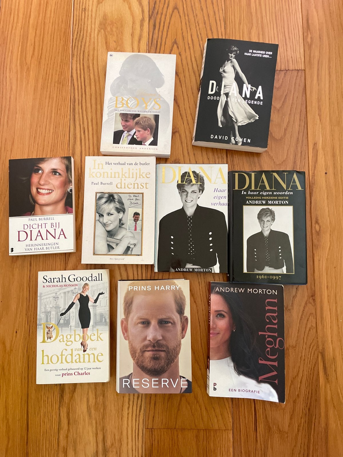 Boeken over Britse royals: Diana, Harry, Meghan en meer, Ophalen of Verzenden, Gelezen, Overige
