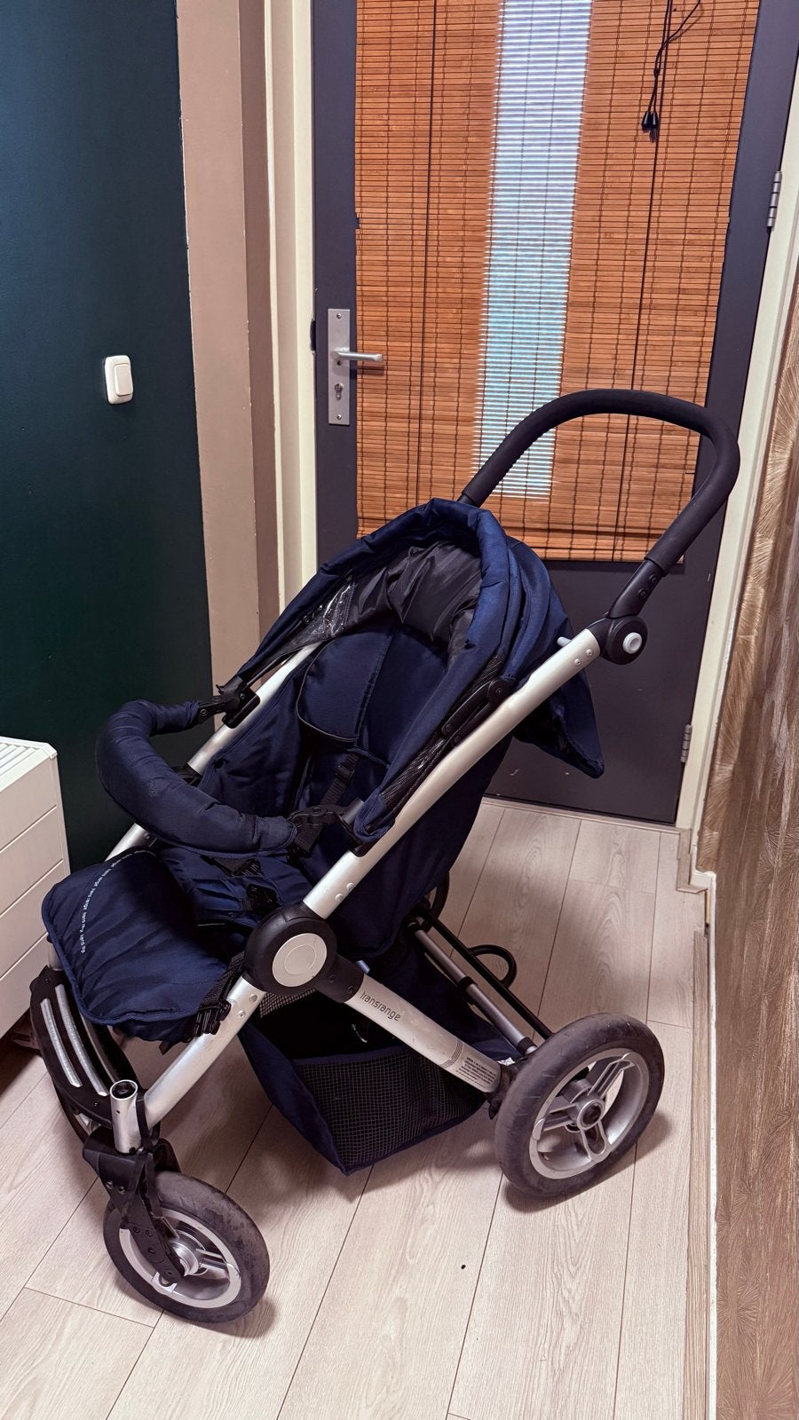 Mutsy Kinderwagen 2-in-1 – Compleet en in uitstekende staat, Ophalen, Luchtbanden, Zo goed als nieuw, Combiwagen