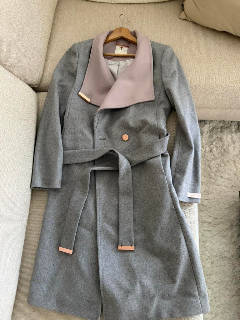Ted Baker Grijze Wollen Jas - Maat 38/40 (M), Ophalen of Verzenden, Zo goed als nieuw, Maat 38/40 (M), Grijs