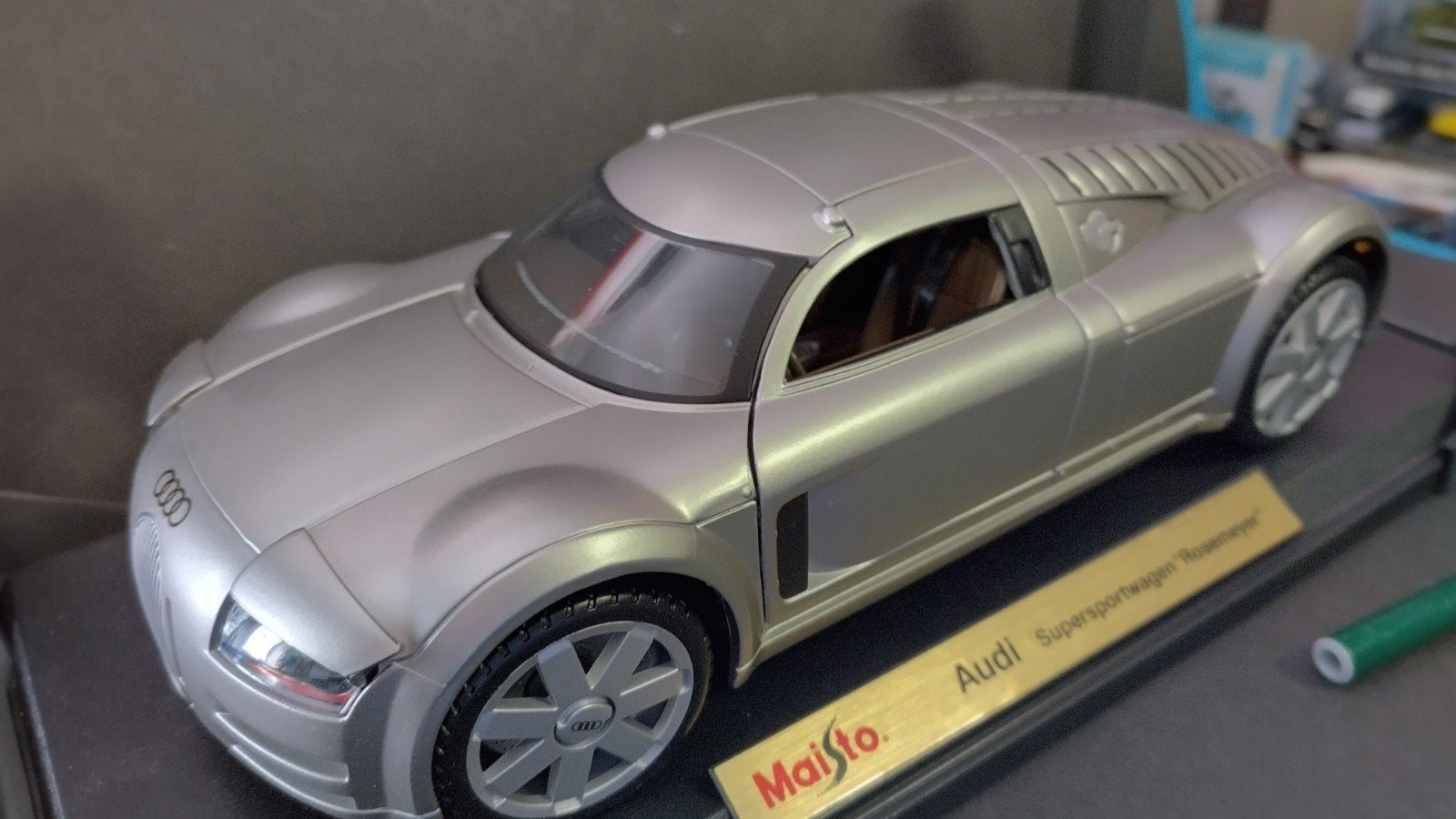 Audi Rosemeyer 1;18 Maisto Pol, Hobby en Vrije tijd, Modelauto's | 1:18, Maisto, Auto, ., Nieuw