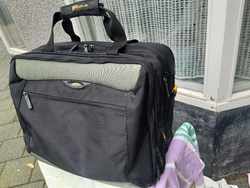 Targus Laptop trolleys, Executive, zwart, Ophalen, Wieltjes, Minder dan 50 cm, Zo goed als nieuw