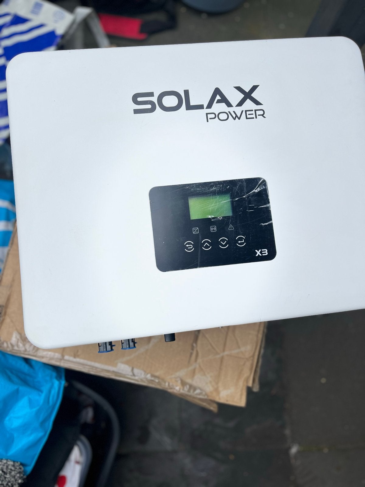 Solax X3-4.0-T-D Omvormer - nieuw in doos, Ophalen of Verzenden, Zo goed als nieuw, Overige typen, 200 wattpiek of meer